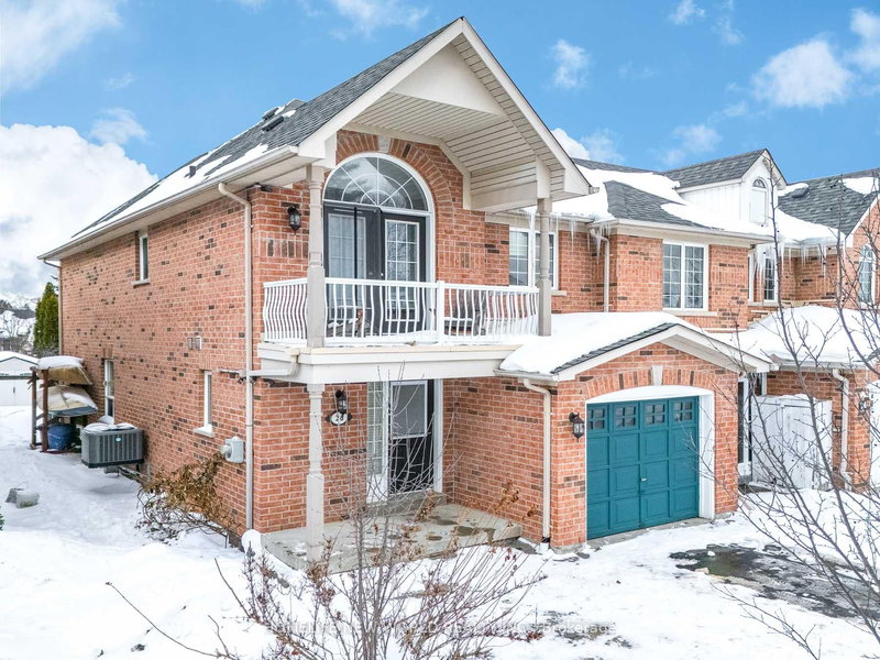 26 Cape Breton Crt, Richmond Hill, L4E 3W4 | Image 2