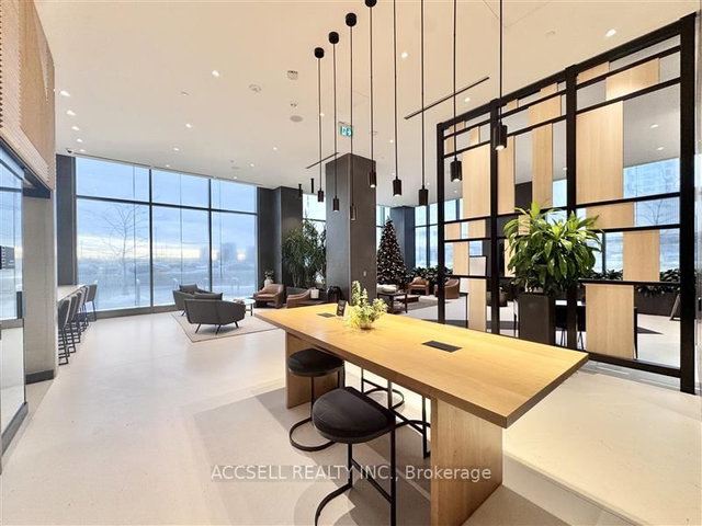 W1505 - 185 Millway Avenue