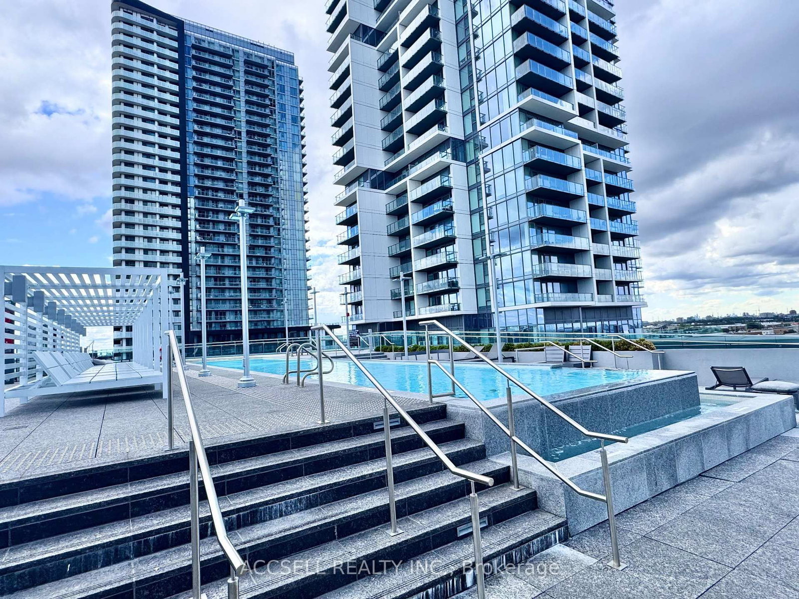 185 Millway Avenue, Unit W1505 - Photo 29