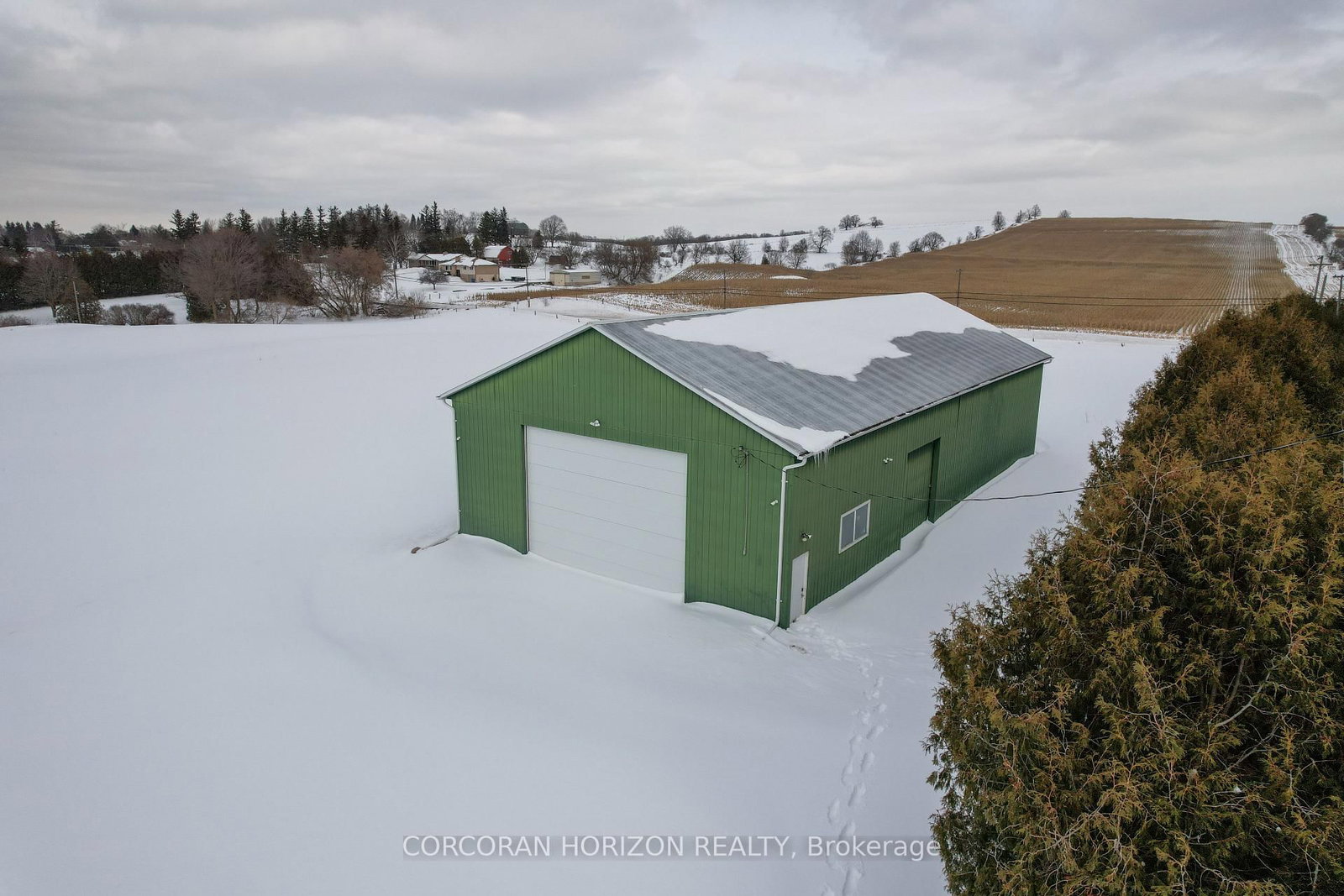 Listing Image 7