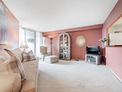Unit 508 — 7811 Yonge Street — photo 5