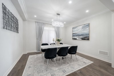 12 Tupling Street — photo 6