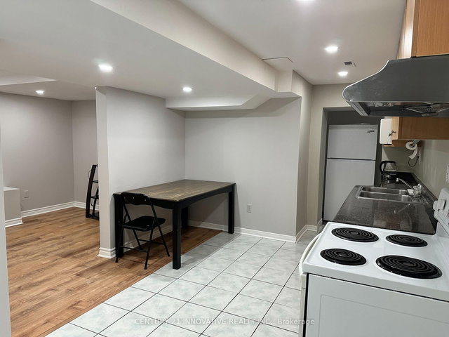 #Bsmt - 10 Olivewood Drive E