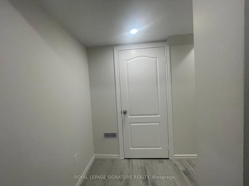 Bsmt - 99 Convoy Cres, Vaughan, L6A 3H3 | Image 3