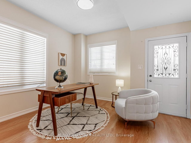 102 - 15 Old Colony Road