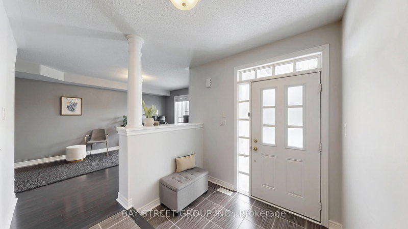 2914 Elgin Mills Rd E, Markham, L6C 0E5 | Image 2
