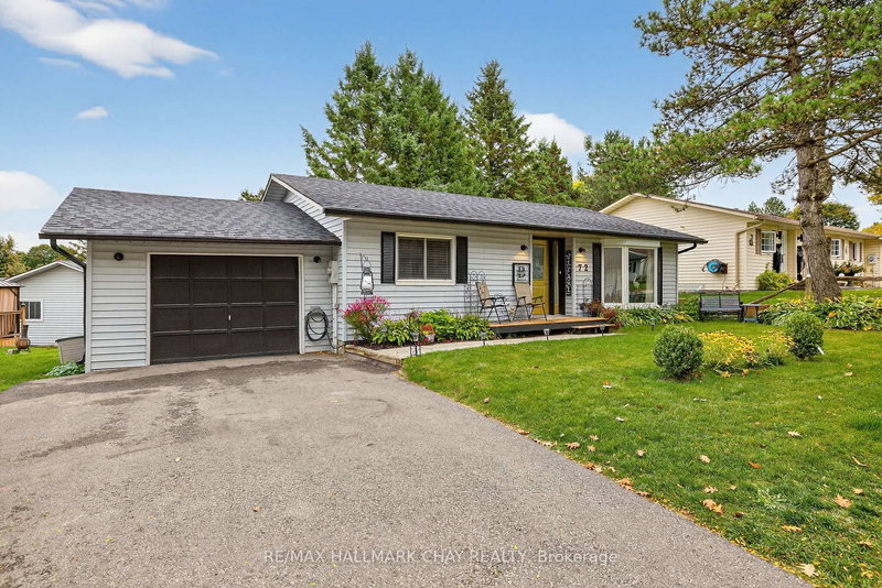 72 Tecumseth Pines Dr, New Tecumseth, L0G 1W0 | Image 2