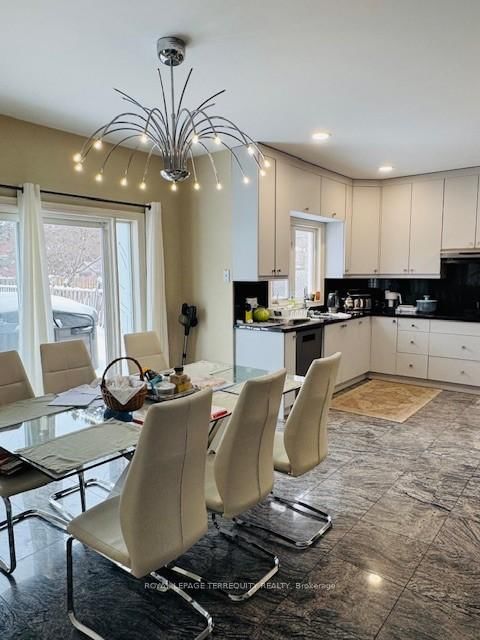 Detached House for sale at 78 Yongehurst Road, Richmond Hill, Ontario, L4C 3T2 - North Richvale - MLS: N12778370