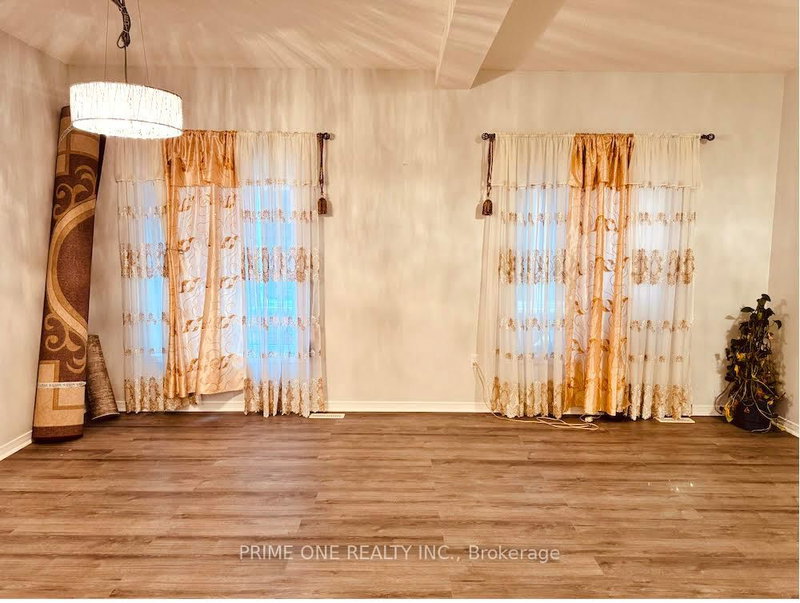 25 Jack Monkman Cres, Markham, L3S 0A3 | Image 2