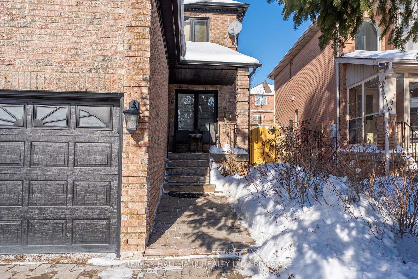 Main-30 Painted Rock Avenue, Richmond Hill, ON, photo 2