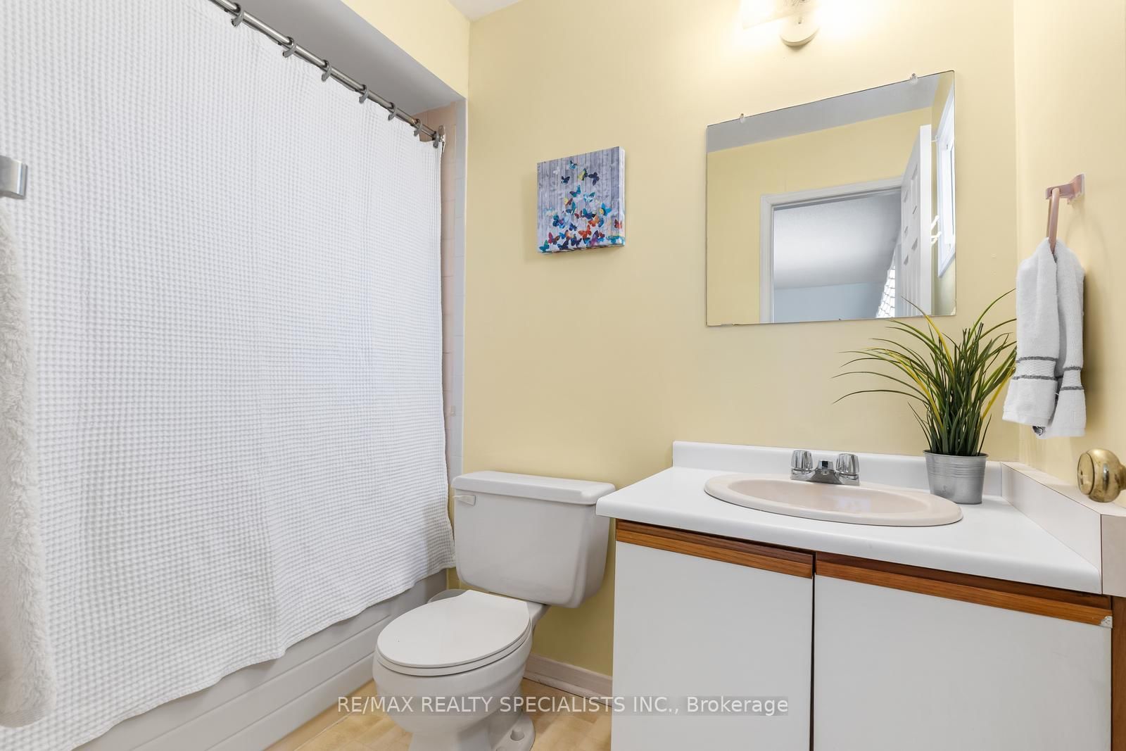 Detached House sold at 81 Bendamere Crescent, Markham, Ontario, L3P 6Y1 - Raymerville - MLS: N12779048