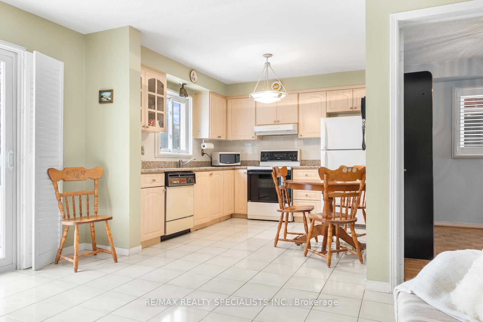 Detached House sold at 81 Bendamere Crescent, Markham, Ontario, L3P 6Y1 - Raymerville - MLS: N12779048