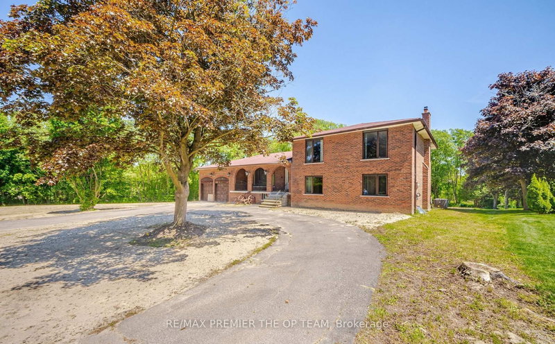 155 Dennison St, King, L7B 1B8 | Image 2
