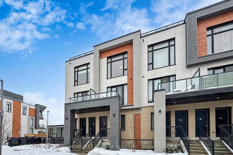 614 - 7 Steckley House Lane, Richmond Hill, L4S 0N2 | Image 2