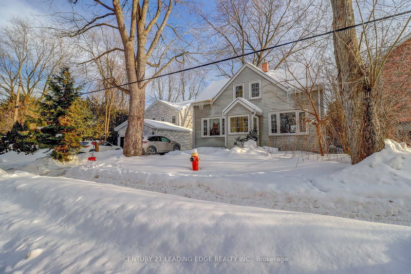 107 Lakeland Cres, Richmond Hill, L4E 3A1 | Image 3