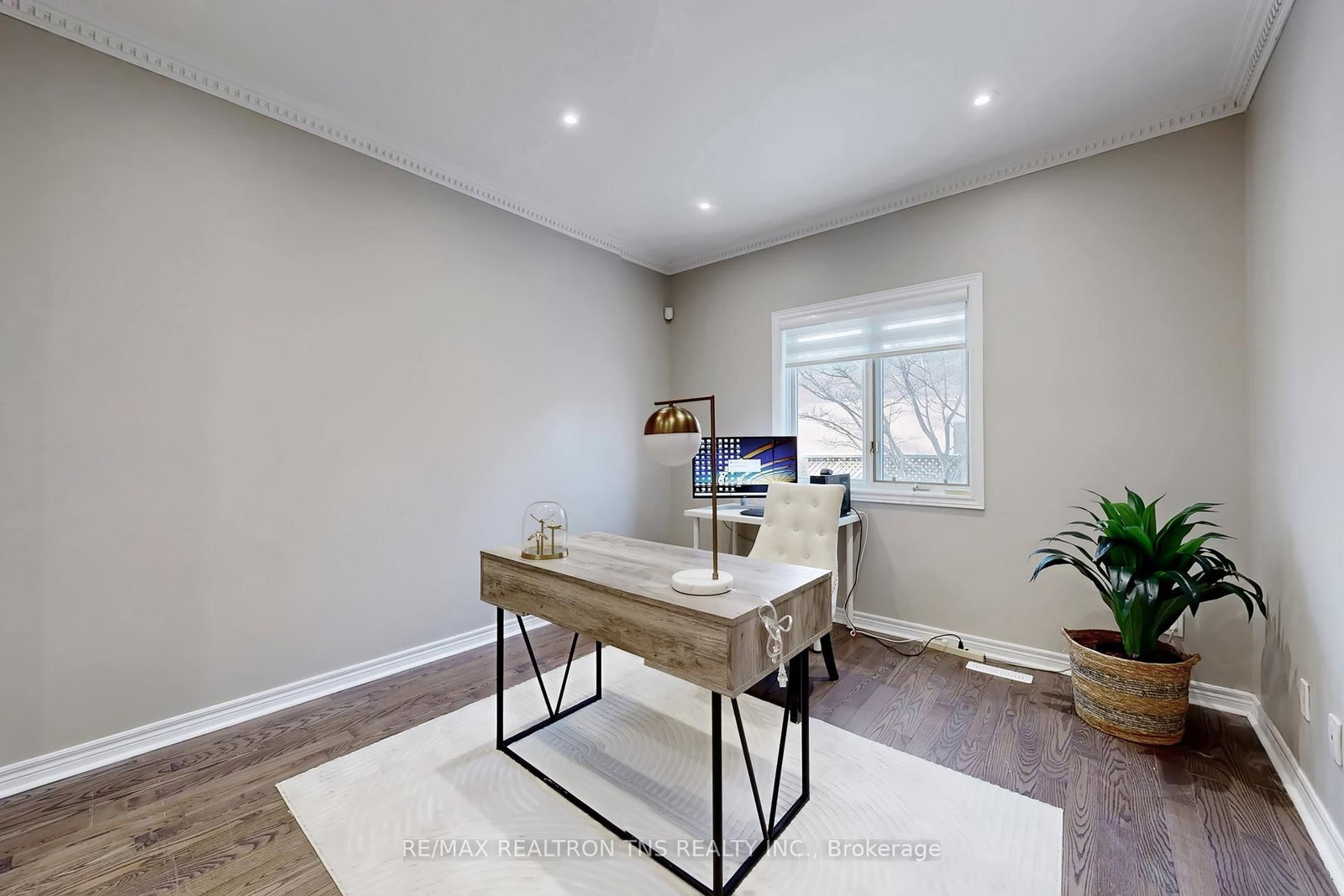 Detached House for sale at 11 Delevan Court, Richmond Hill, Ontario, L4B 3W8 - Bayview Hill - MLS: N12780610