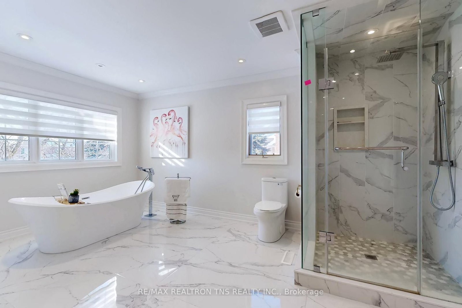 Detached House for sale at 11 Delevan Court, Richmond Hill, Ontario, L4B 3W8 - Bayview Hill - MLS: N12780610