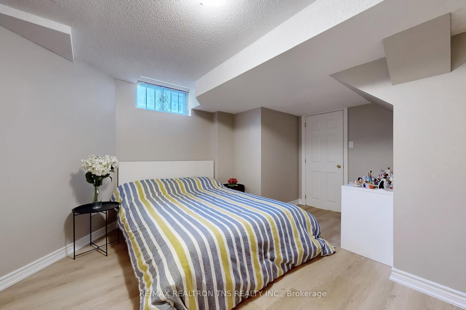 Detached House for sale at 11 Delevan Court, Richmond Hill, Ontario, L4B 3W8 - Bayview Hill - MLS: N12780610