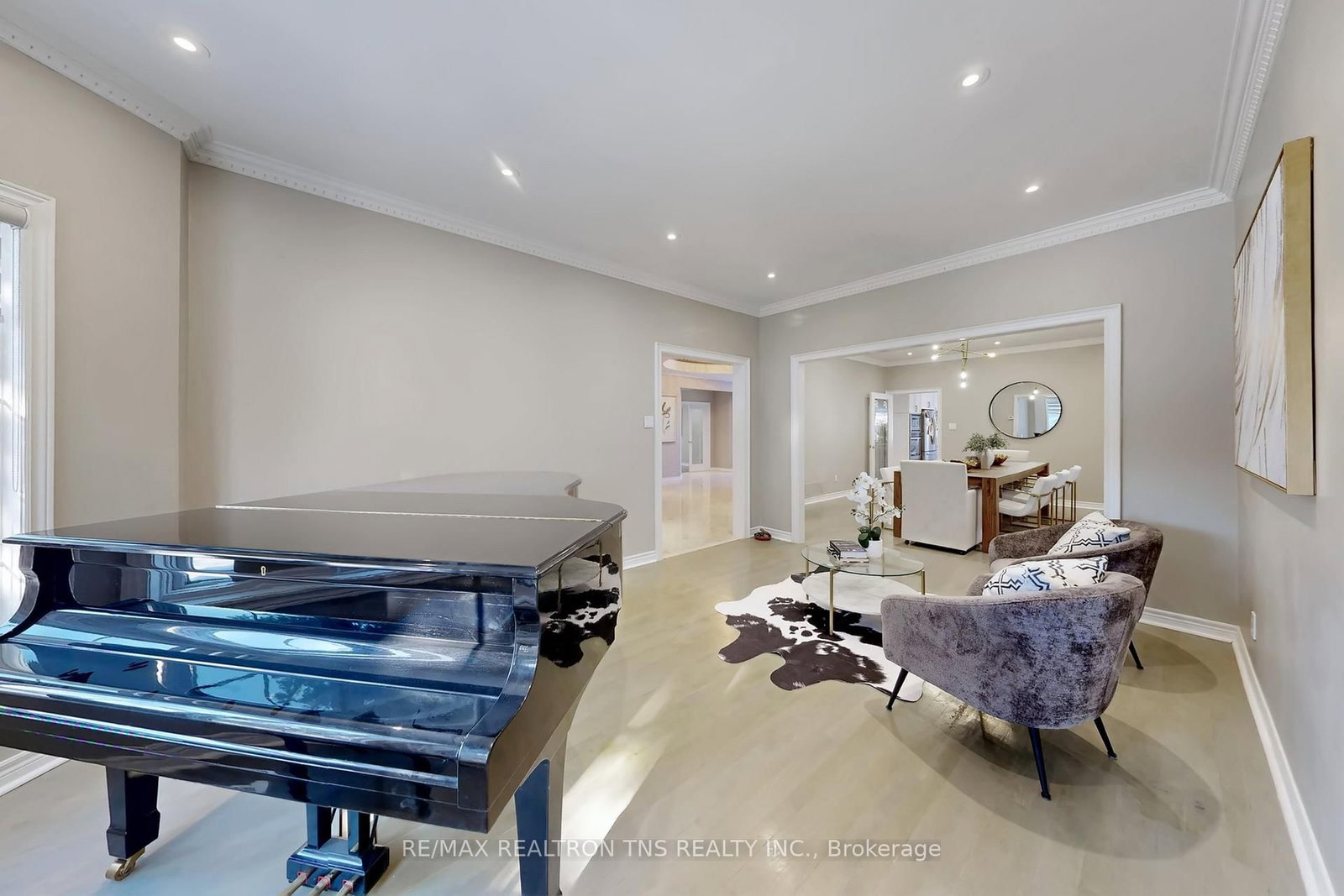 Detached House for sale at 11 Delevan Court, Richmond Hill, Ontario, L4B 3W8 - Bayview Hill - MLS: N12780610