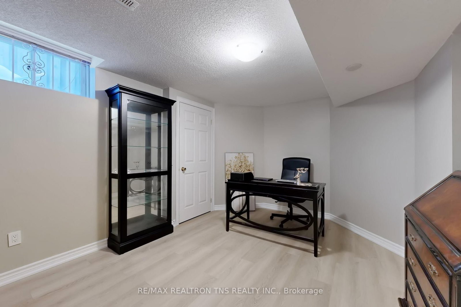 Detached House for sale at 11 Delevan Court, Richmond Hill, Ontario, L4B 3W8 - Bayview Hill - MLS: N12780610