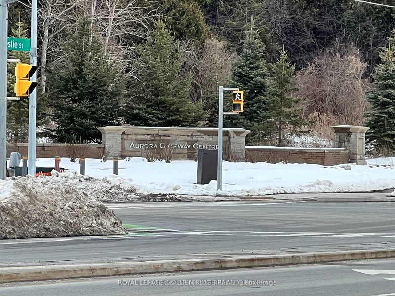 15482 Leslie St, Aurora, L4G 7C4 | Image 3