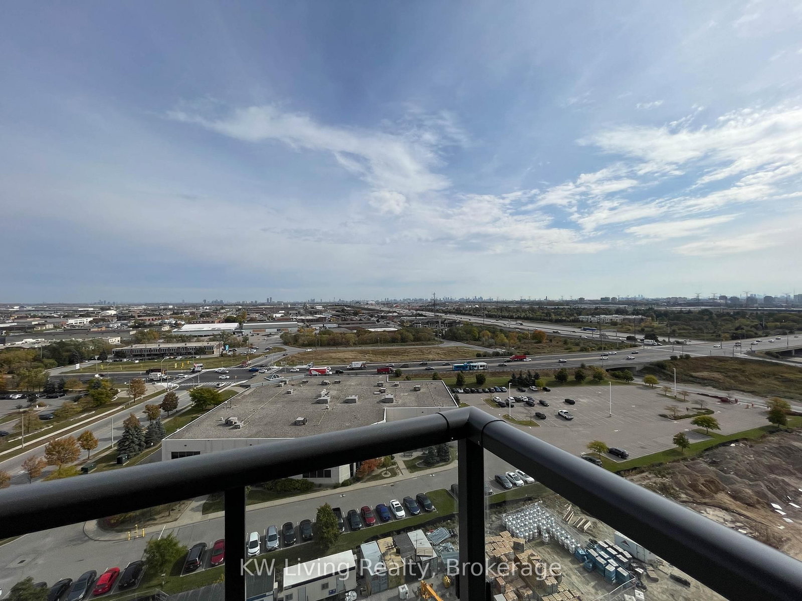 60 Honeycrisp Crescent, Unit 1510 - Photo 15