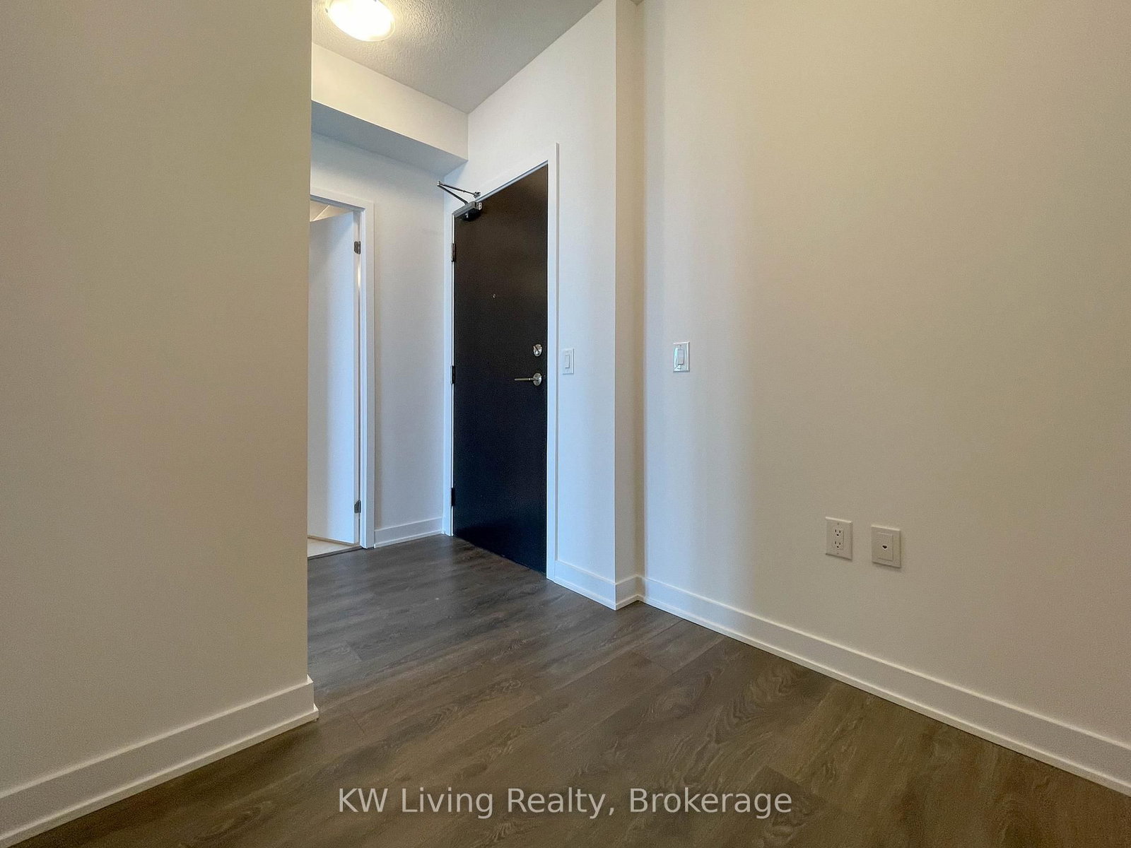 60 Honeycrisp Crescent, Unit 1510 - Photo 6