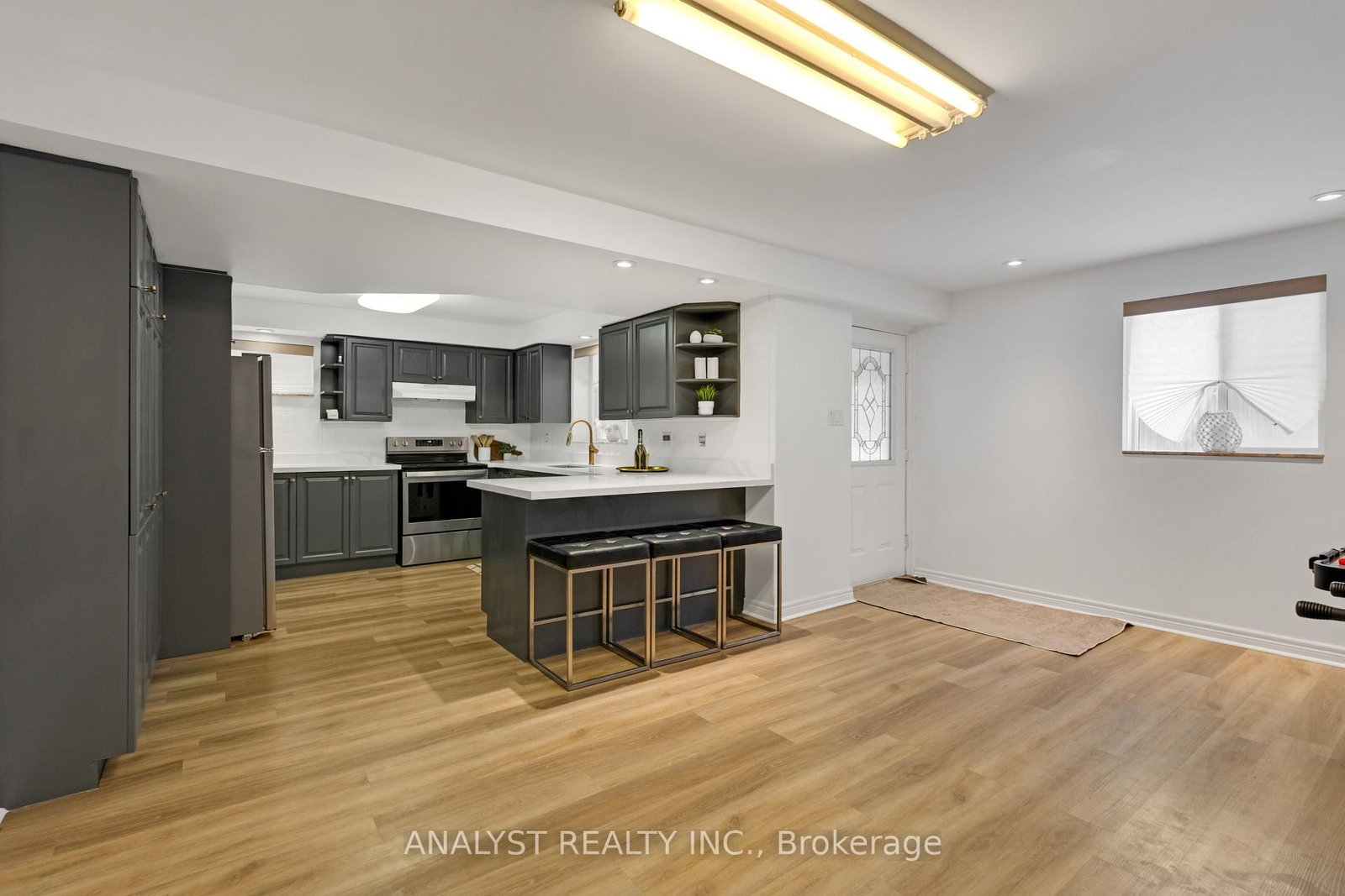 Detached House for sale at 43 Carstad Crescent, Vaughan, Ontario, L4H 1H5 - Islington Woods - MLS: N12782168