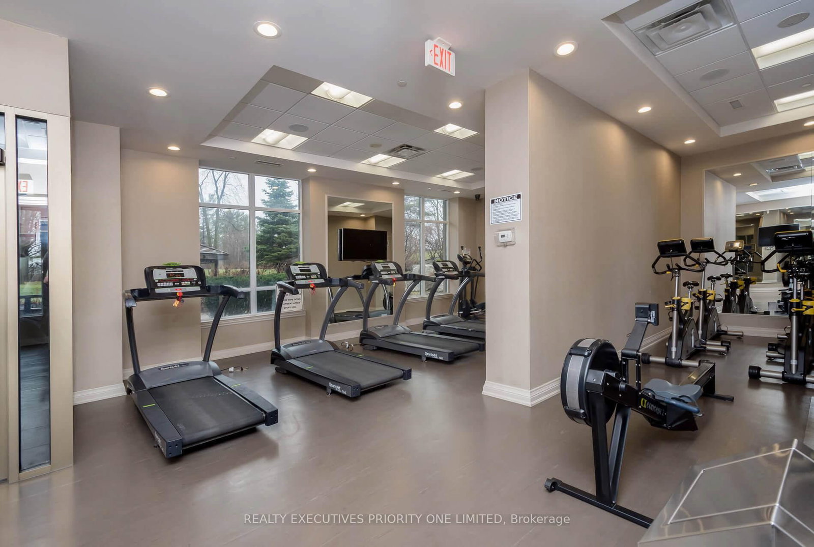 Condo for sale at 614-9255 Jane Street, Vaughan, Ontario, L6A 0K1 - Maple - MLS: N12782918