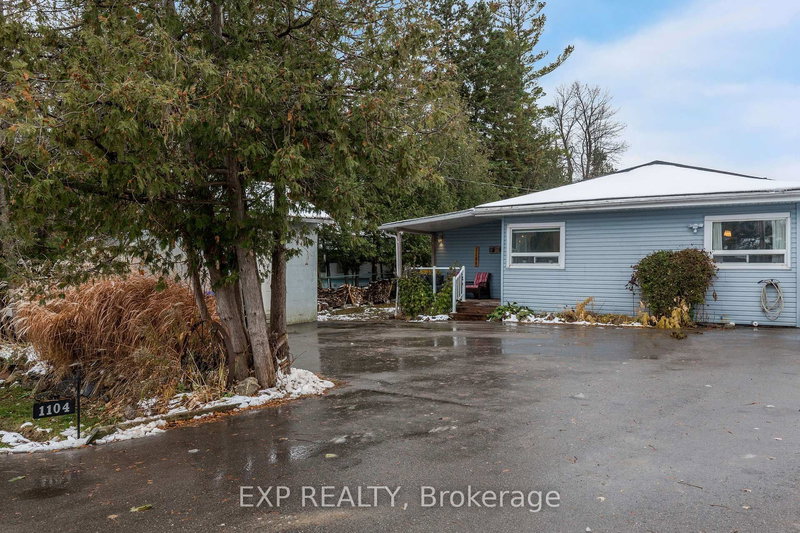 1104 Ferrier Ave, Innisfil, L0L 1W0 | Image 2