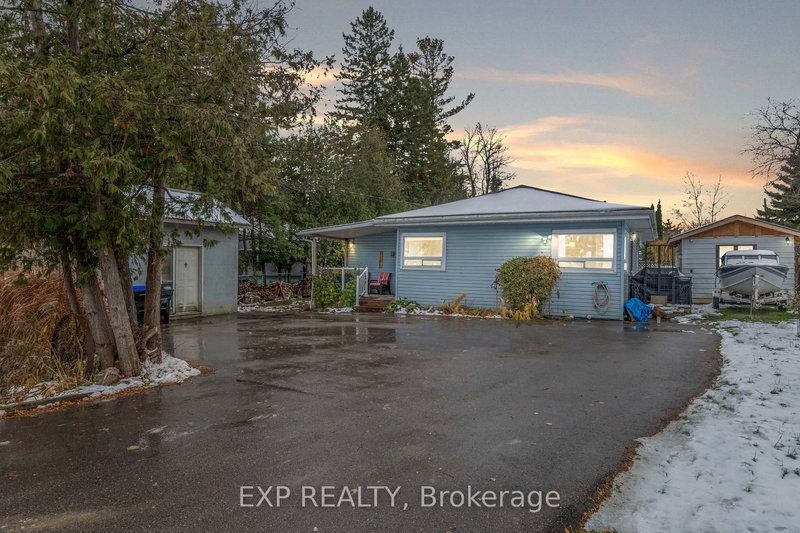 1104 Ferrier Ave, Innisfil, L0L 1W0 | Image 3