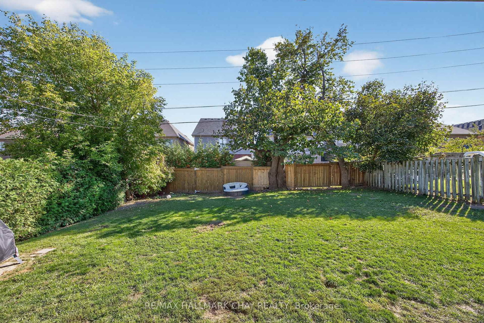 Detached House for sale at 49 Brown Street, New Tecumseth, Ontario, L0G 1W0 - Tottenham - MLS: N12783596