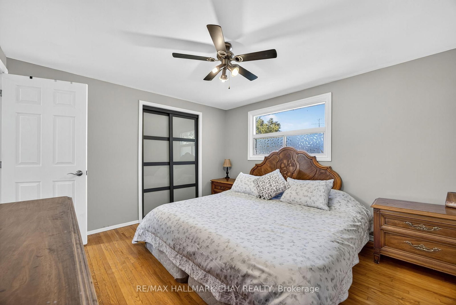 Detached House for sale at 49 Brown Street, New Tecumseth, Ontario, L0G 1W0 - Tottenham - MLS: N12783596