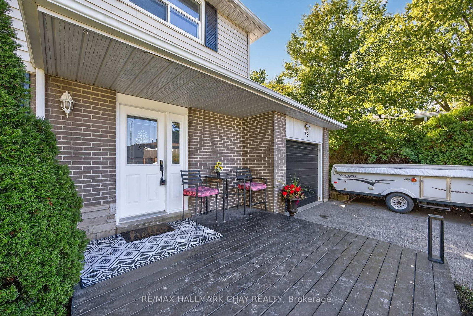 Detached House for sale at 49 Brown Street, New Tecumseth, Ontario, L0G 1W0 - Tottenham - MLS: N12783596