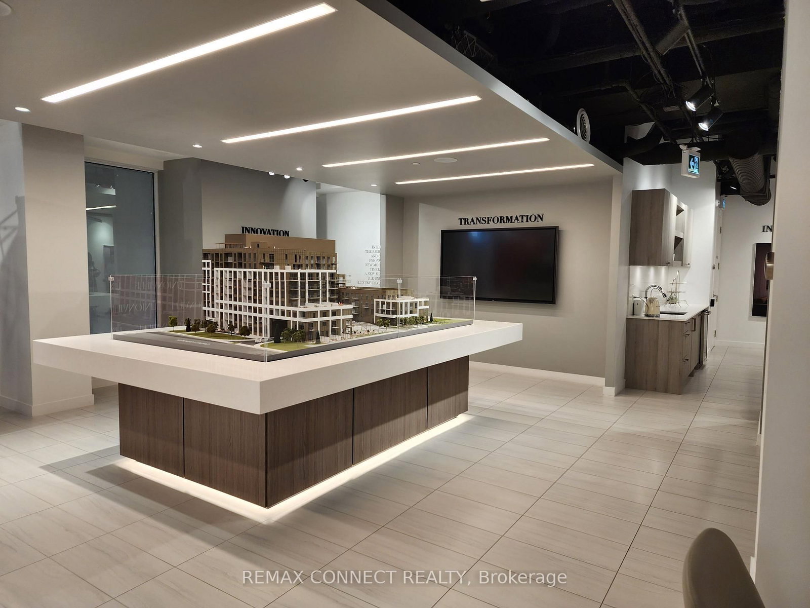 60 South Town Centre Boulevard, Unit B, C, D - Photo 7