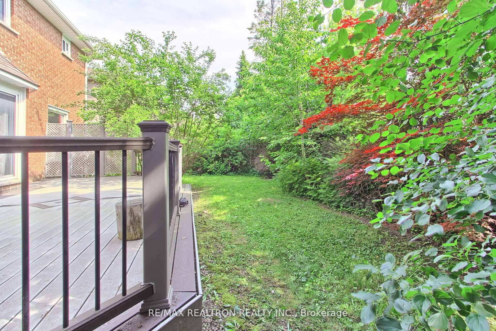 Detached House for sale at 19 Crystal Drive, Richmond Hill, Ontario, L4C 7Z4 - Mill Pond - MLS: N12786294