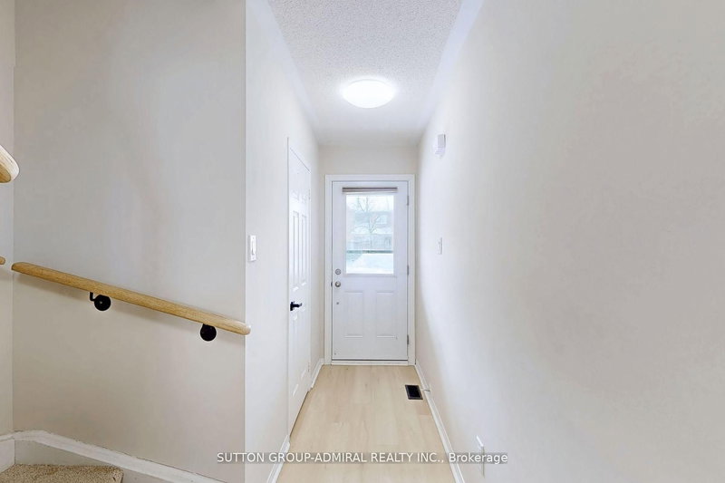 32 Kelso Cres, Vaughan, L6A 2C7 | Image 2