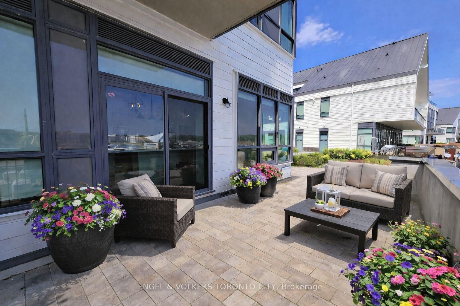 331 S Broward Way S, Unit 127 - Photo 30