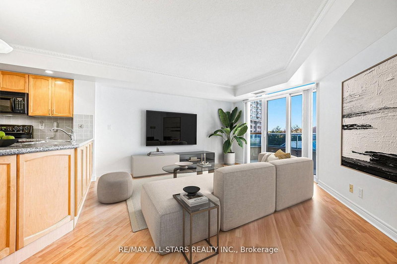 536 - 33 Cox Blvd, Markham, L3R 8A6 | Image 3