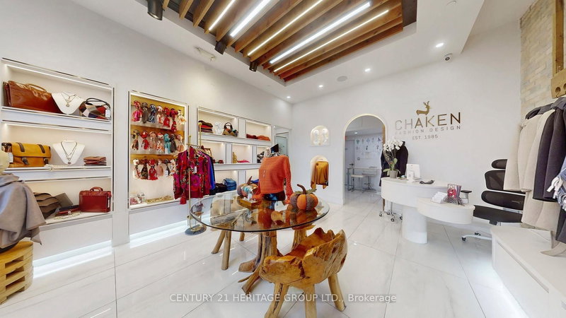 B3 - 9610 Yonge St, Richmond Hill, L4C 1V6 | Image 2