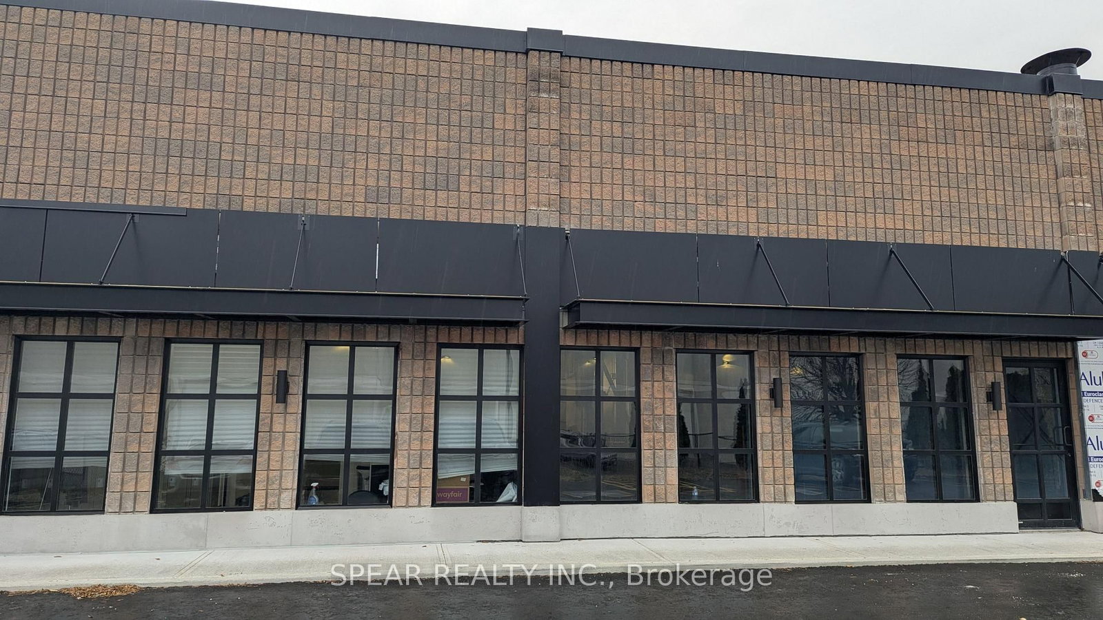 10651 Keele Street, Unit 5 - Photo 2