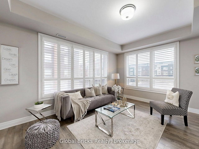 218 - 2 Adam Sellers Street