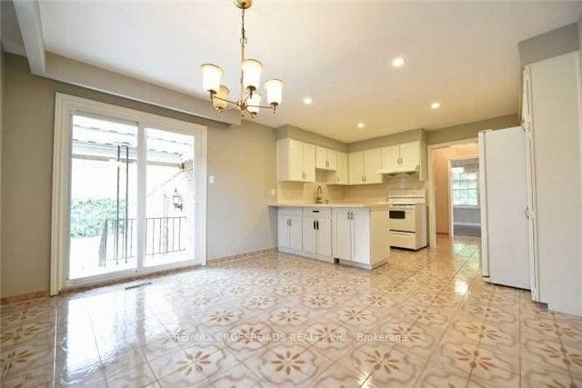 Upper - 97 Raymerville Drive