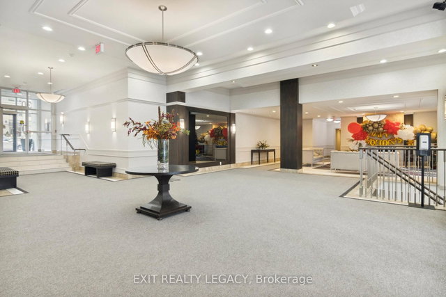 206 - 20 North Park Road