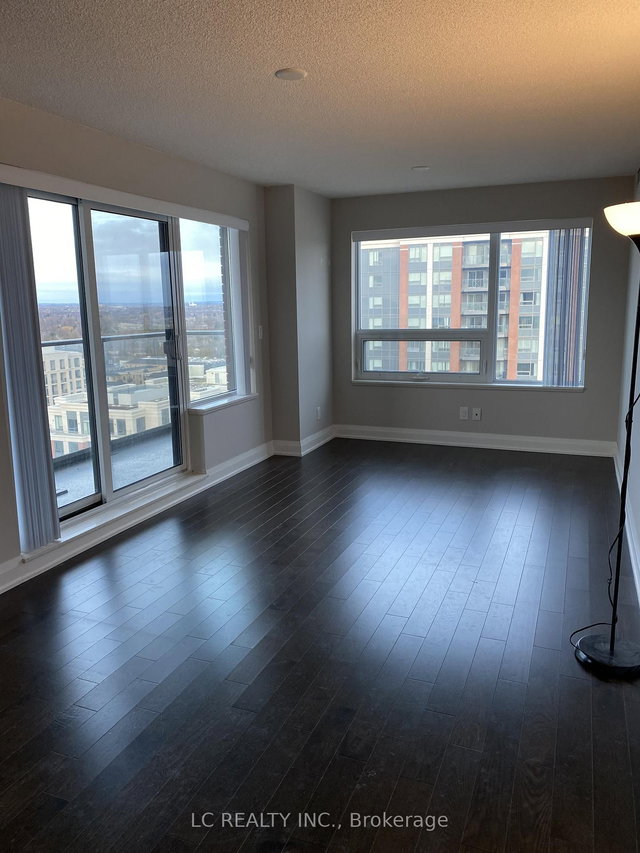 1902 - 18 Uptown Drive