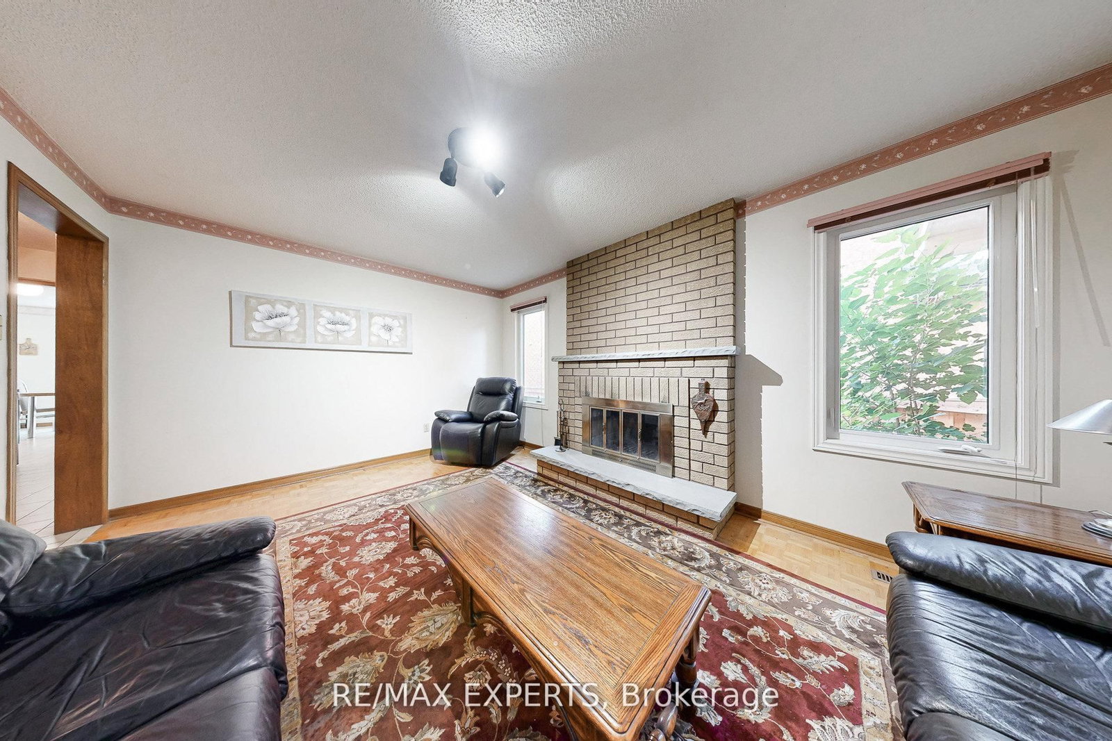 Detached House for sale at 47 Velvet Crescent, Vaughan, Ontario, L4L 5E8 - East Woodbridge - MLS: N12792476