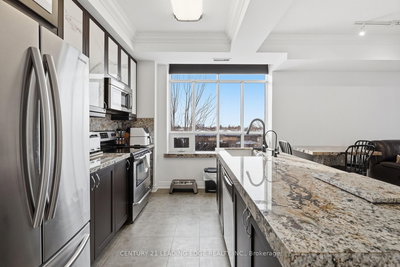 324-2396 MAJOR MACKENZIE Drive West, Vaughan, Ontario image-0-3