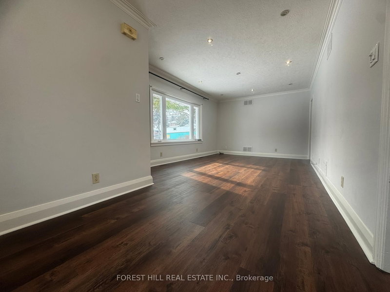 Main Fl - 86 Grandview Ave, Markham, L3T 1H4 | Image 2