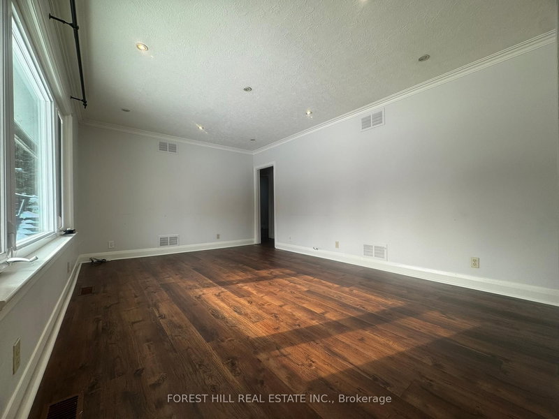 Main Fl - 86 Grandview Ave, Markham, L3T 1H4 | Image 3