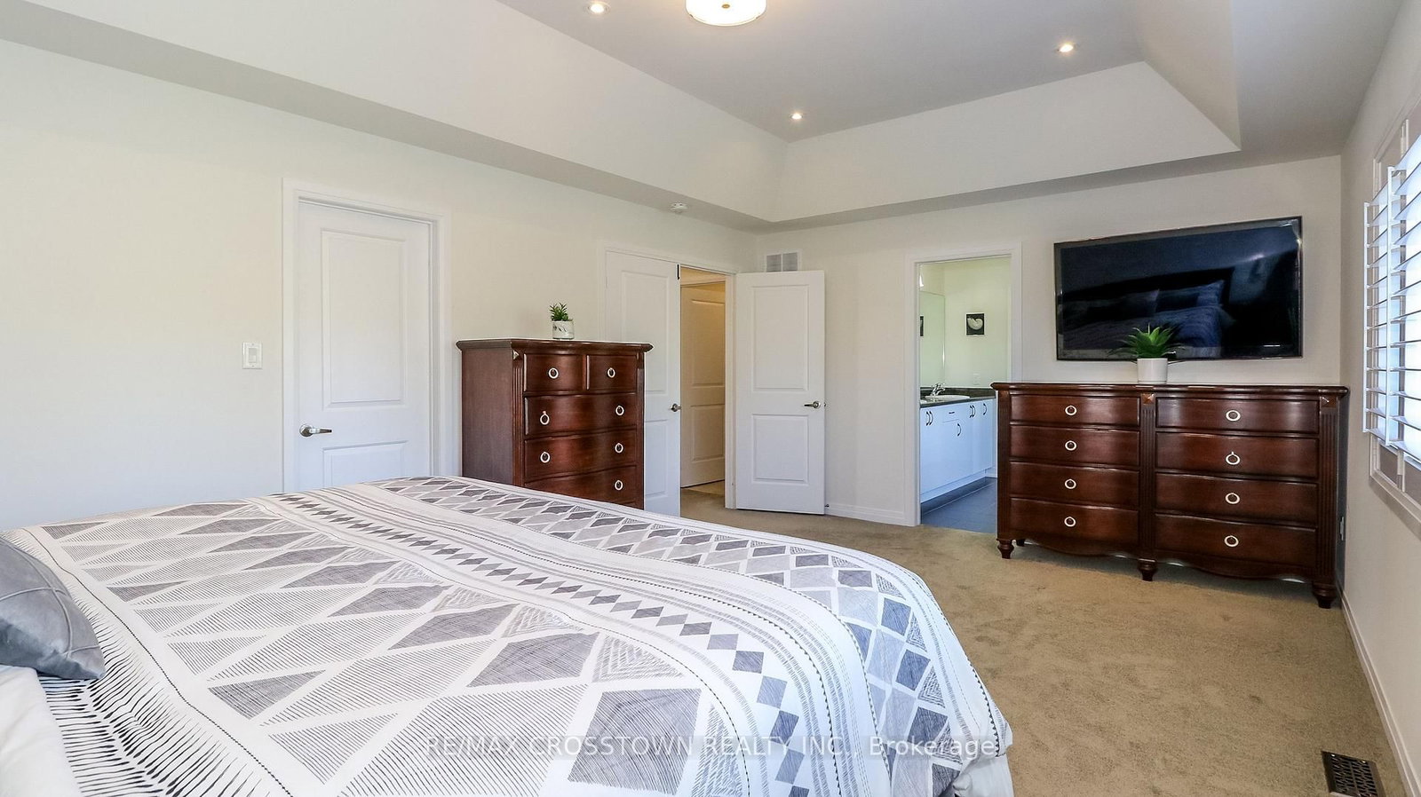 Detached House for sale at 1709 Emberton Way, Innisfil, Ontario, L9S 0N4 - Rural Innisfil - MLS: N12794528